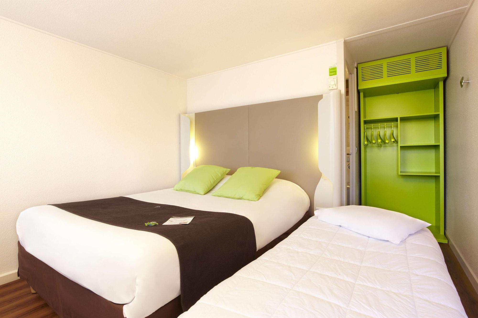 Campanile Beziers A9/A75 Hotel Exterior photo