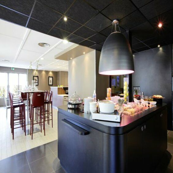 Campanile Beziers A9/A75 Hotel Exterior photo
